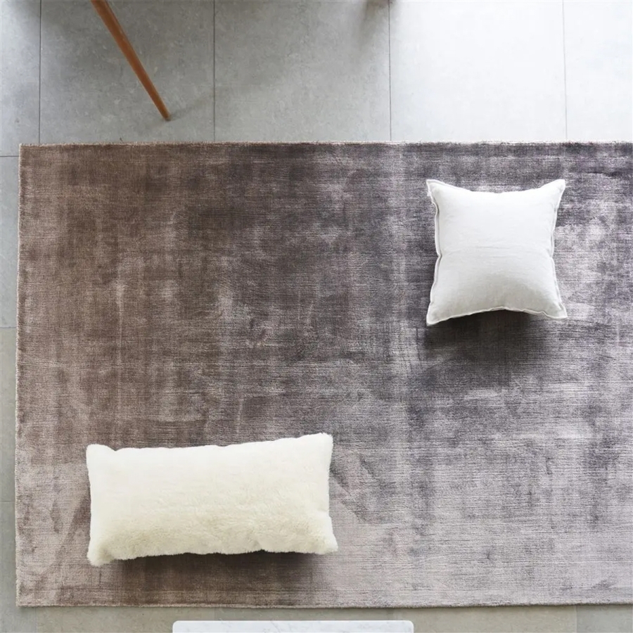 Ковер Designers Guild Eberson Espresso в интерьере