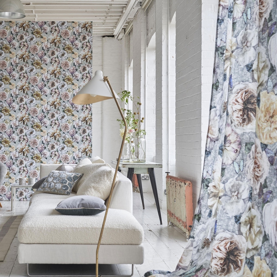 Ткань Designers Guild FDG2987/02 Pahari Platinum коллекции Minakari в интерьере