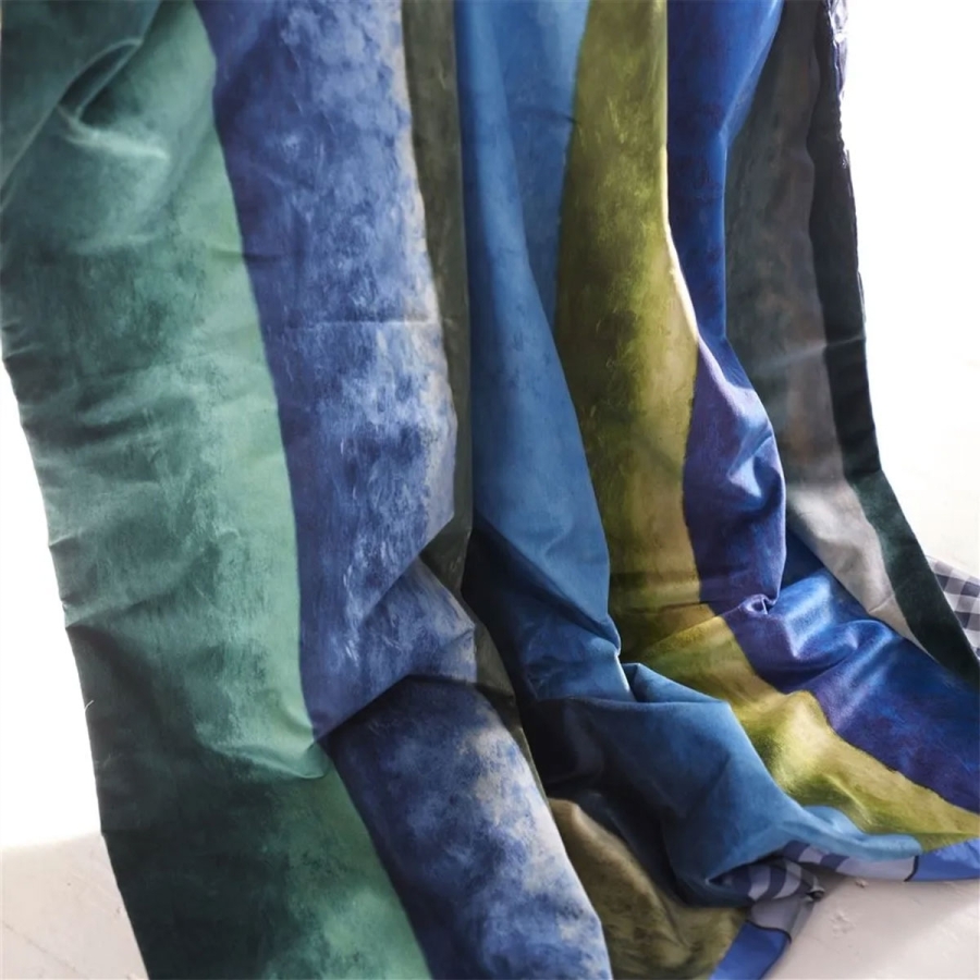 Бархат Designers Guild FDG3020/01 Rayure Chinoise Cobalt в интерьере