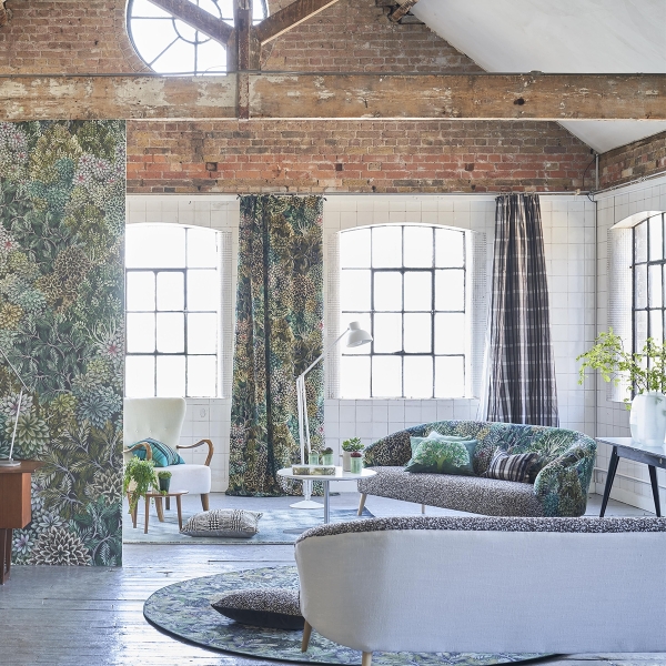 Ткань Designers Guild FDG3026/01 Madhya Moss в интерьере