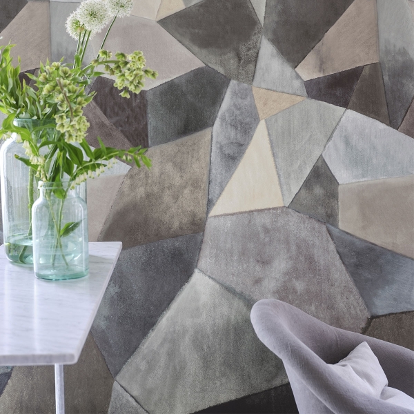 Панно на флизелиновом основании Designers Guild PDG1110/02 Geo Moderne Pewter коллекции Scenes and Murals в интерьере