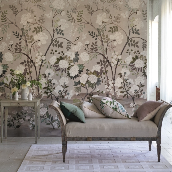 Панно Fleur Orientale Pale Birch в интерьере