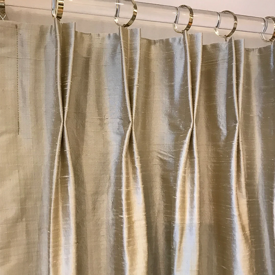 Портьера из натурального шёлка